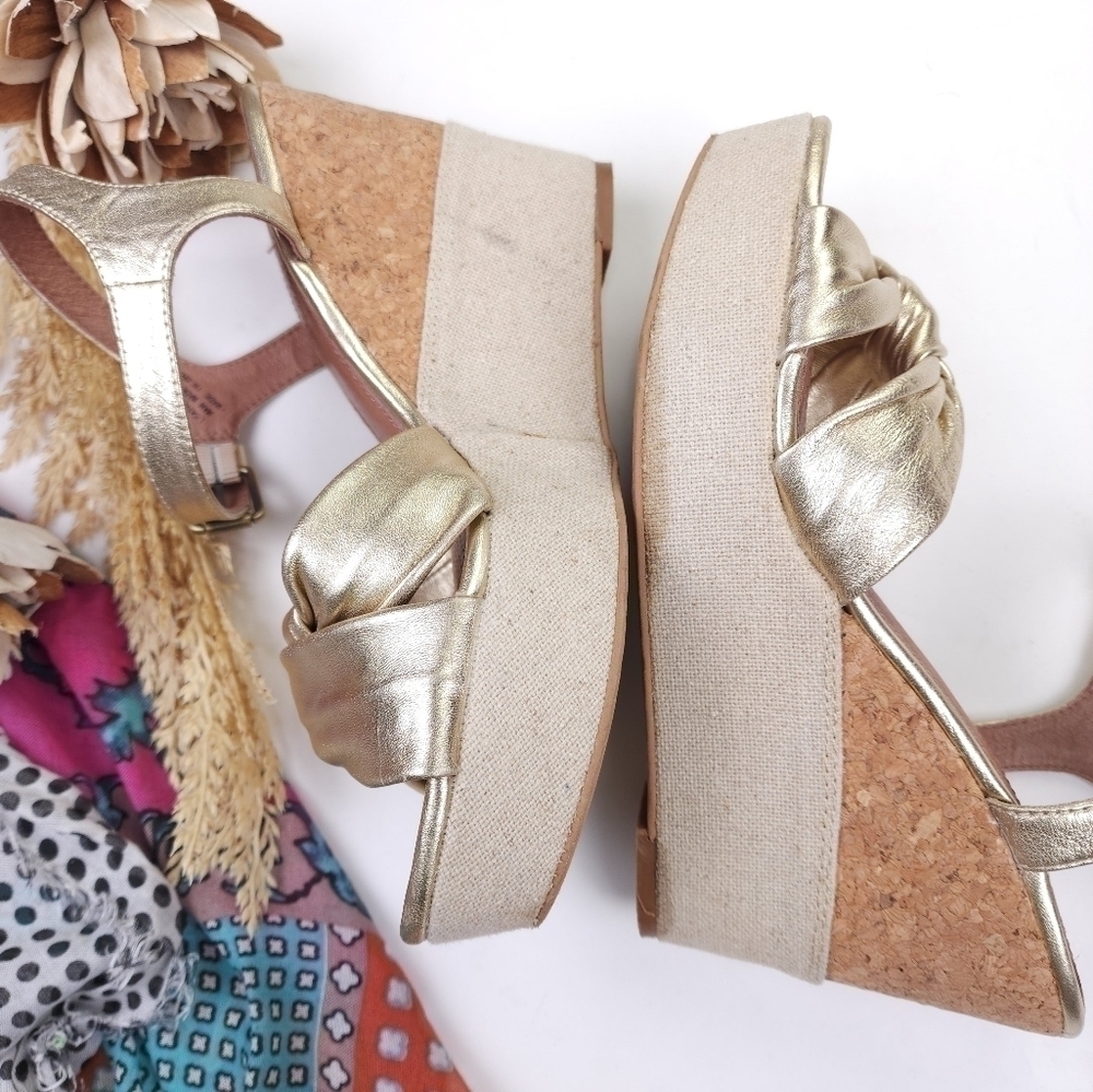 Corso Como Cream Gold Platform Wedge Sandals Sz 8½m - Picture 3 of 14